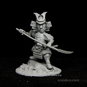 Сборная миниатюра из смолы Самурай с нагината (Samurai with Naginata), 40 мм, ScaleBro - фото