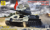 Сборная модель из пластика Советский танк Т-34-85 «Красное Сормово» (1:35) Моделист - фото