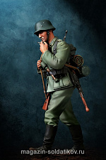 Сборная миниатюра из металла Пехотинец вермахта, Германия, 1942 (90 мм) Soldiers of Fortune - фото